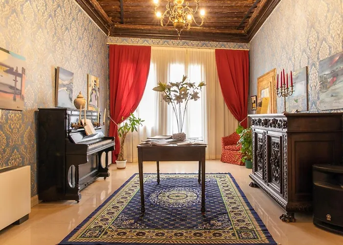Charming Palace Santa Fosca
