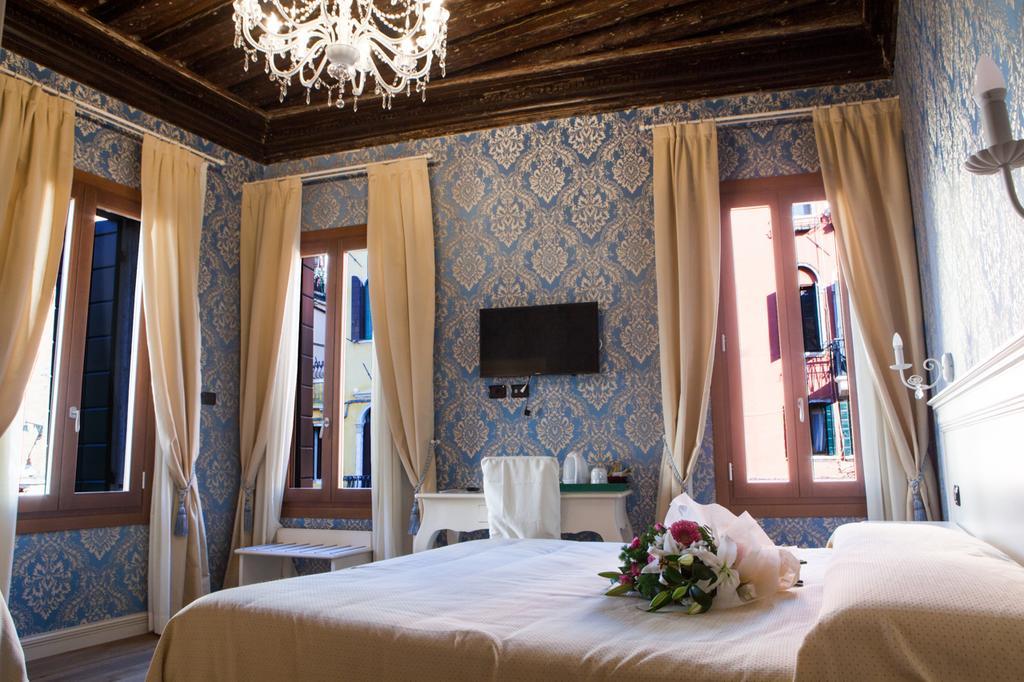 Charming Palace Santa Fosca Gæstehus