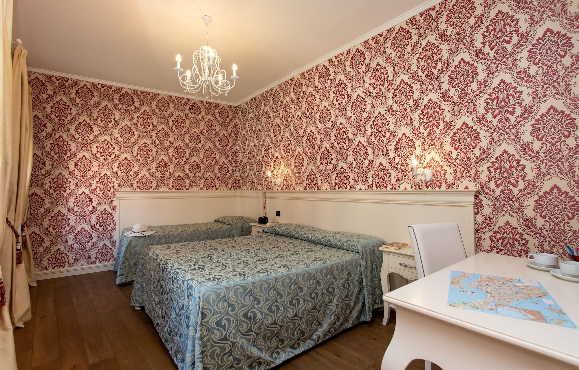 Gæstehus Charming Palace Santa Fosca 3*